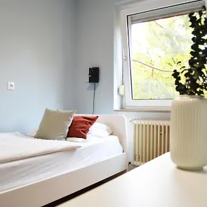1, 2, Sleep Messe Отель